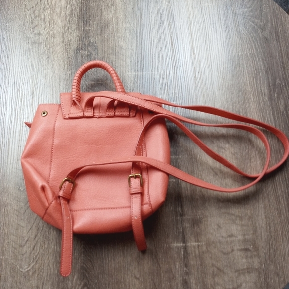 ♥️ ONE DAY SALE- PRICE IS FIRM- DELETING AND RELISTING AFTER SALE - Picture 3 of 9